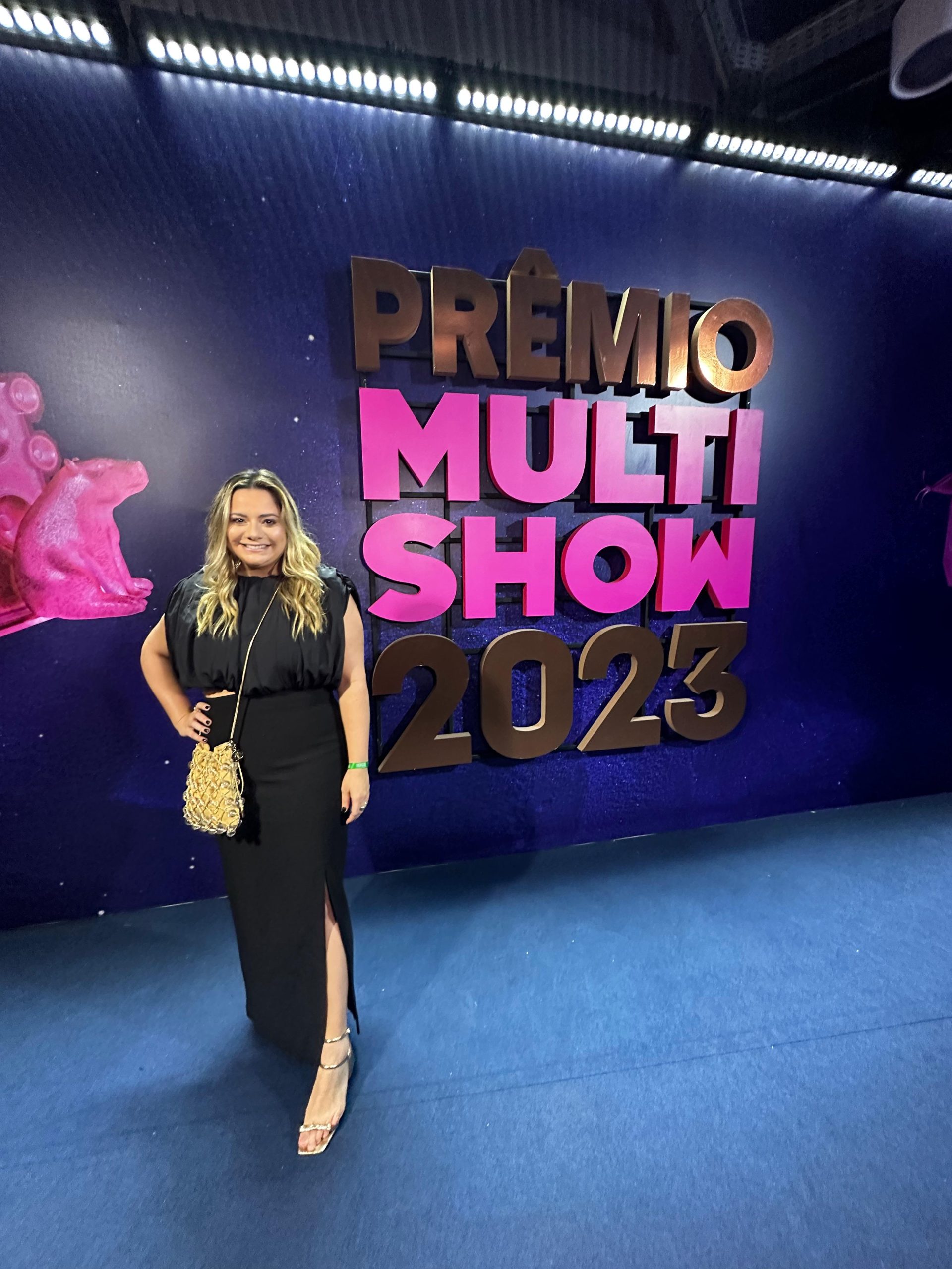 Integrante da academia do Prêmio Multishow, diretora da Capuchino Press prestigia o evento no Rio de Janeiro