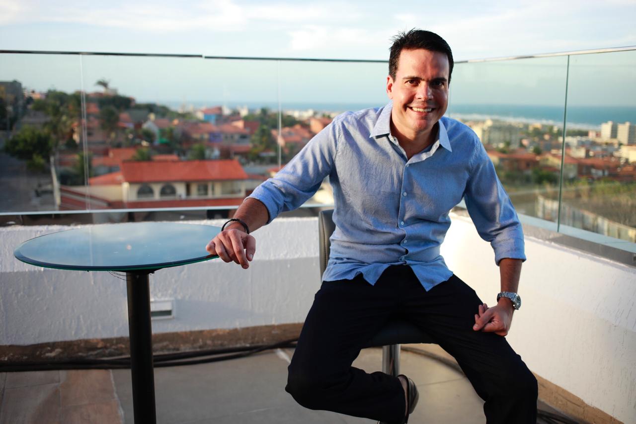 Fabiano Barreira recebe comenda Elias Hissa Filho