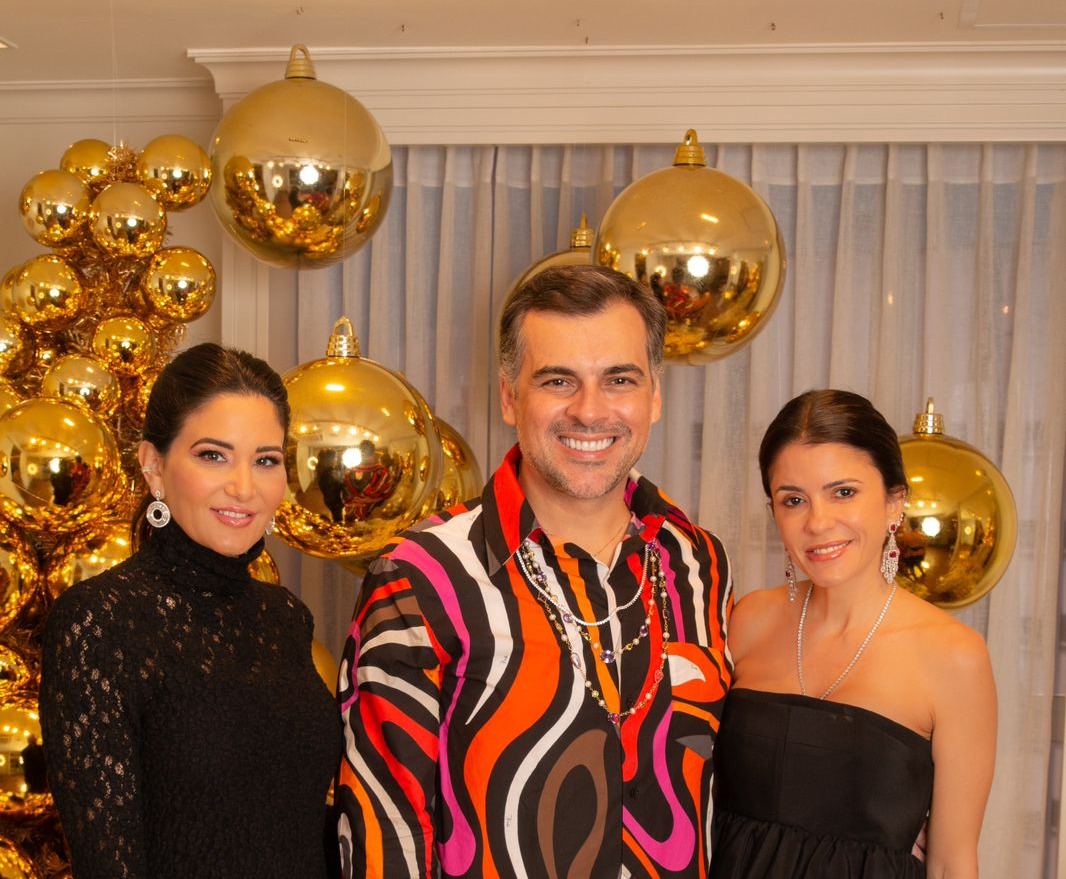 Aline pinho e Tatiana Machado recebem o estilista Sandro Barros para christmas time em sua A.T Jewel