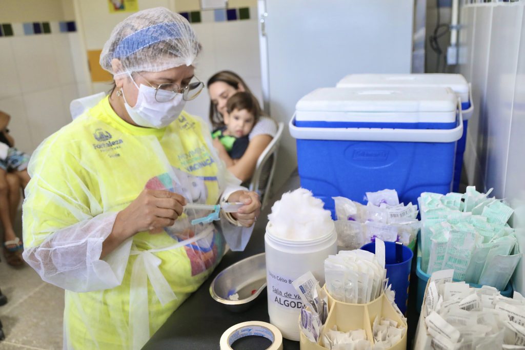 (izquierda) Y (derecha)