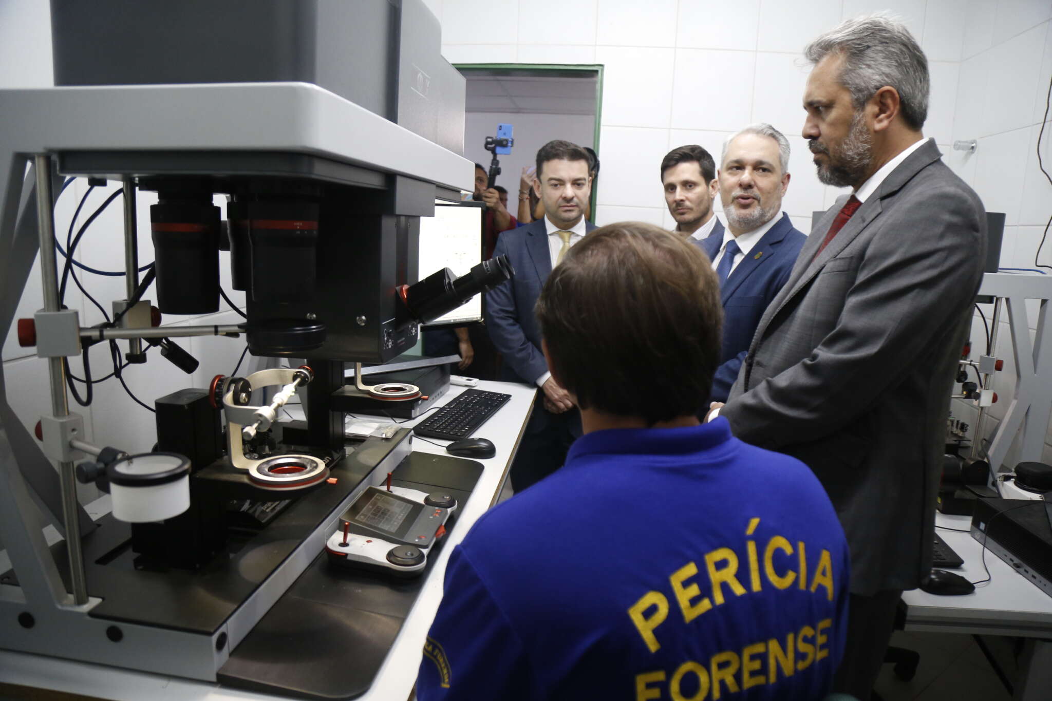 Governo do Estado entrega novos equipamentos e tecnologia para aprimorar atuação da Perícia Forense do Ceará