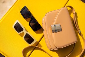 27f0cf0195eeeb90924cefd7dedbdaa2