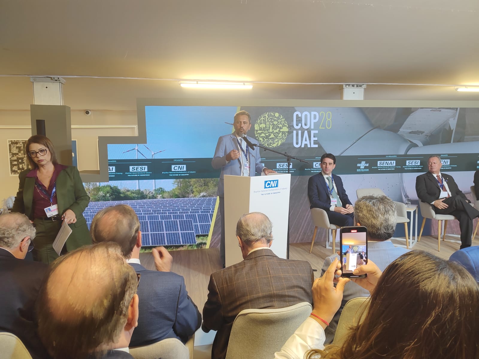 Elmano destaca protagonismo do Ceará na transição energética