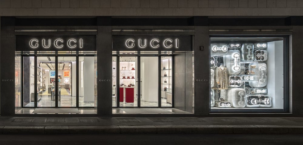 Gucci reabre histórica boutique da Via Monte Napoleone, em Milão