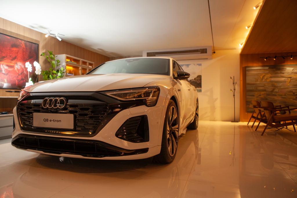 Audi Center Fortaleza foi eleita a “Garagem Audi Favorita”. Veja como foi Audi Center Fortaleza foi eleita a “Garagem Audi Favorita”. Veja como foi