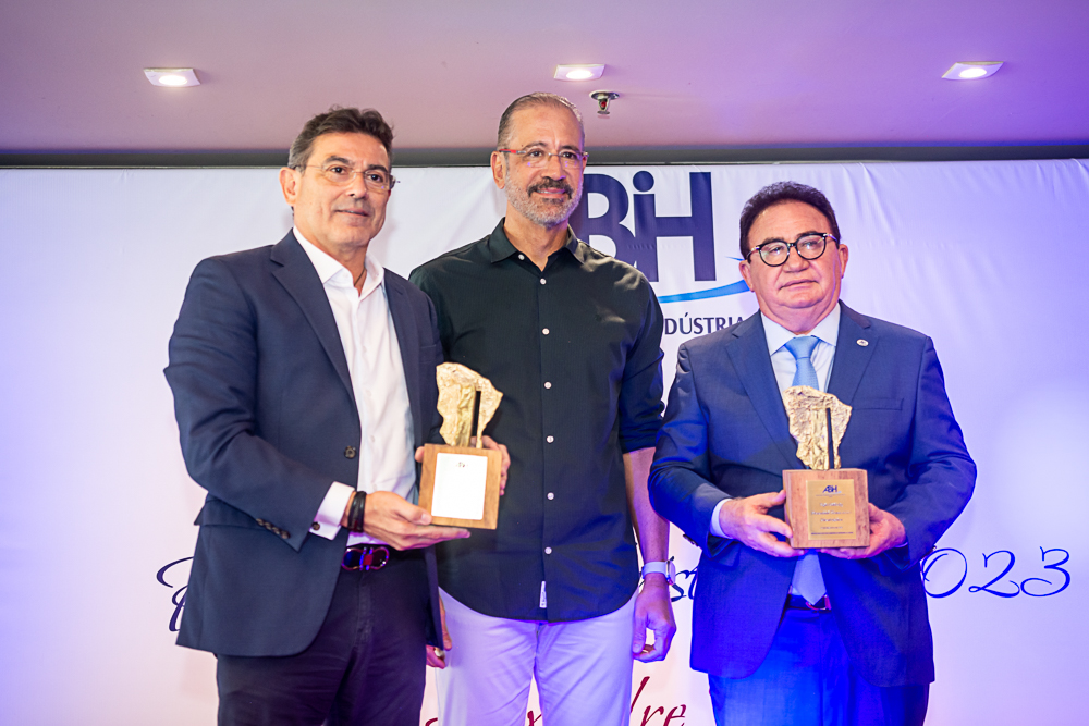 Manoel Linhares e Alexandre Pereira são agraciados com o Troféu Habib Ary – Personalidade Turística 2023