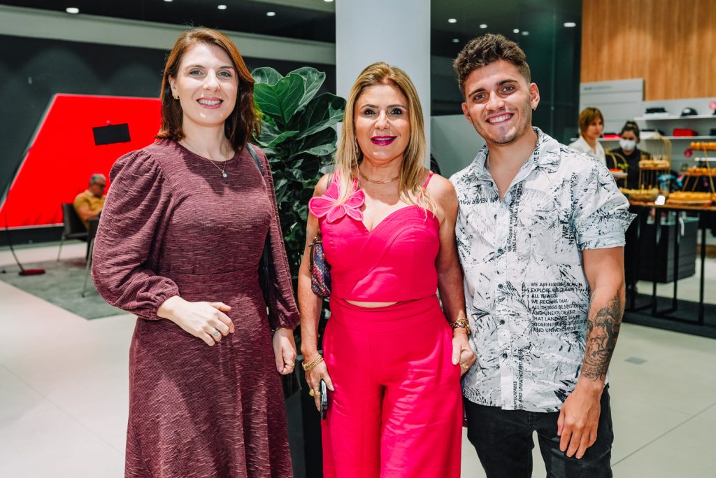 Ana Paula Farias, Adelia Albuquerque E Marco Antonio