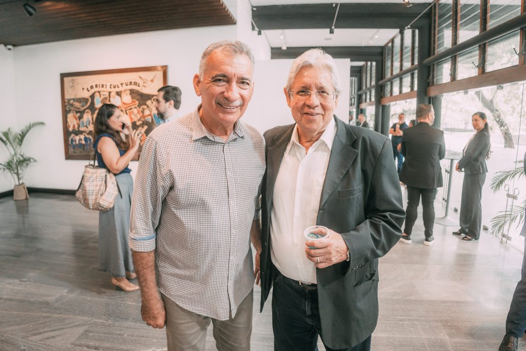 Artur Bruno E Luis Carlos Leantero