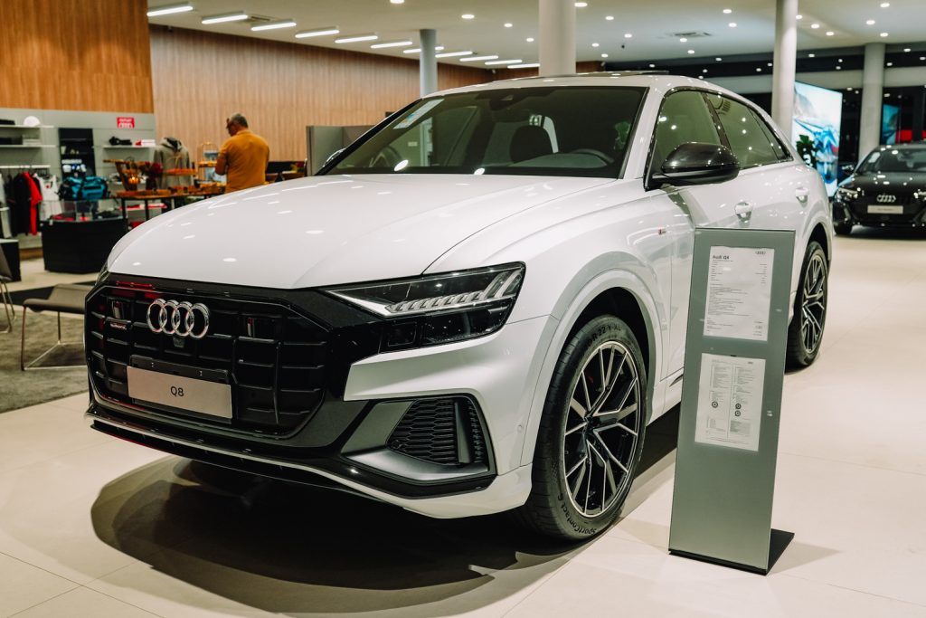 Audi Q8 (2)