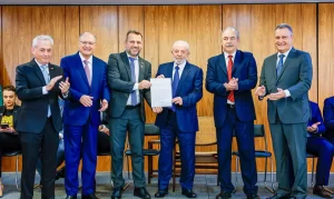 Bancos Públicos Investem R$ 56 Bi Em Projetos De Estados E Municípios Foto Ricardo Stuckert