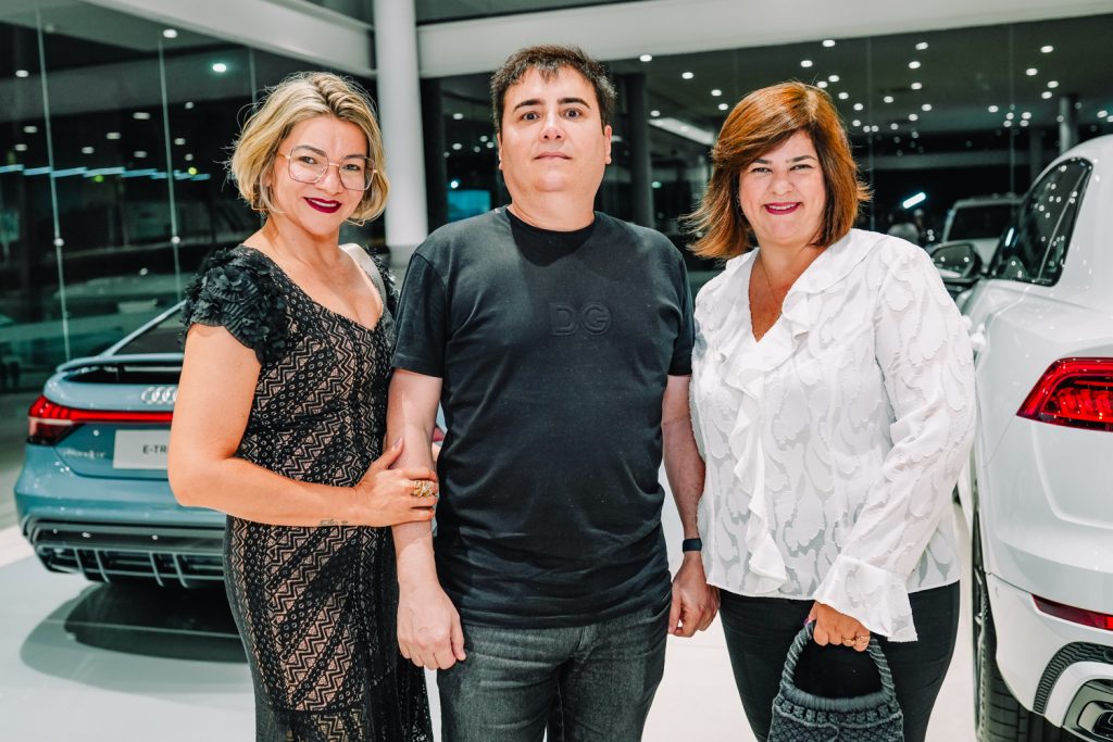 Bel Sousa, Humberto Sampaio E Renata Lima