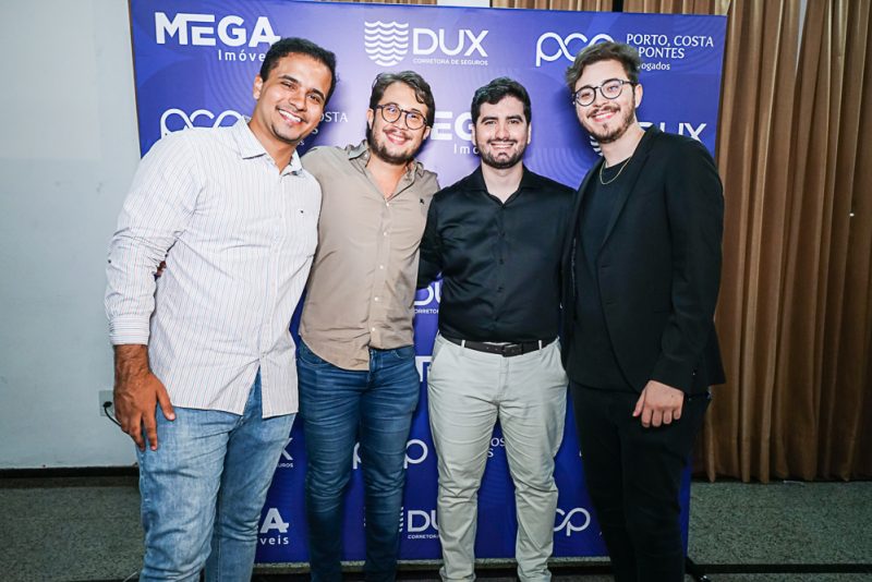 Evento especial - Tarcísio Porto e Walmar Costa promovem tradicional confraternização da Mega Imóveis, Dux Seguros e Porto, Costa & Pontes no Ideal Clube