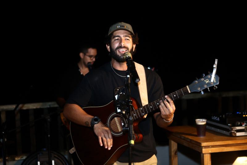 Buenas Vibras - Marco Hanna lança seu novo remix para Dani Gondim em festa na Casa DiPraia