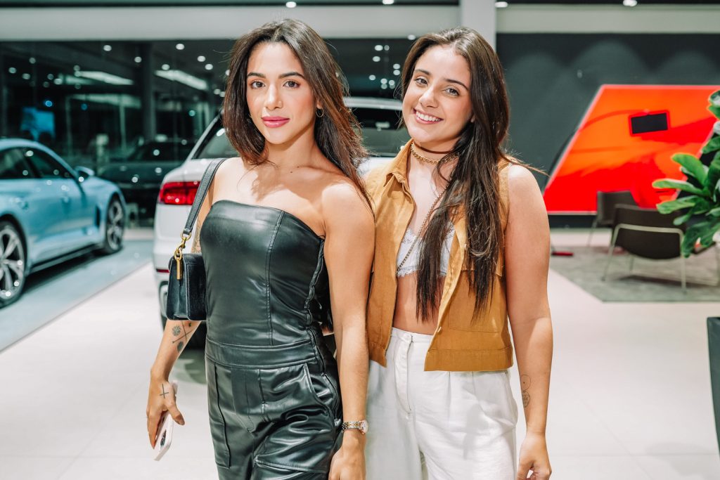 Carol Studart, Lara Medeiros