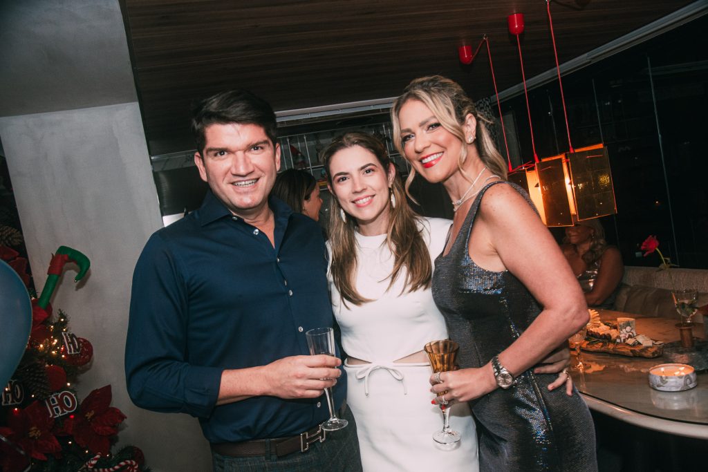 David Moura Do Carmo, Juliana Queiroz E Mariana Dafonte