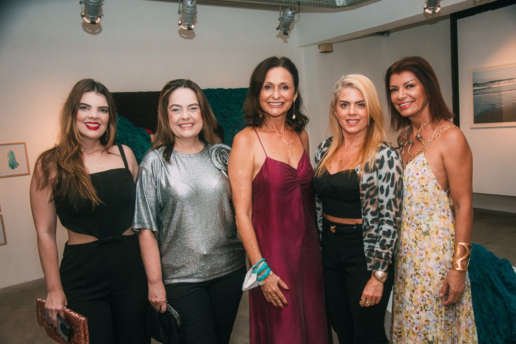 Eliran Girao, Erika Girao, Ana Cristina Mendes, Leticia Studart E Suzane Farias