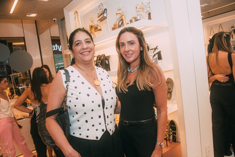 Celebrate - Sakie e Nicole Brookes reúnem clientes especiais e apresentam nova coleção de calçados da Heels