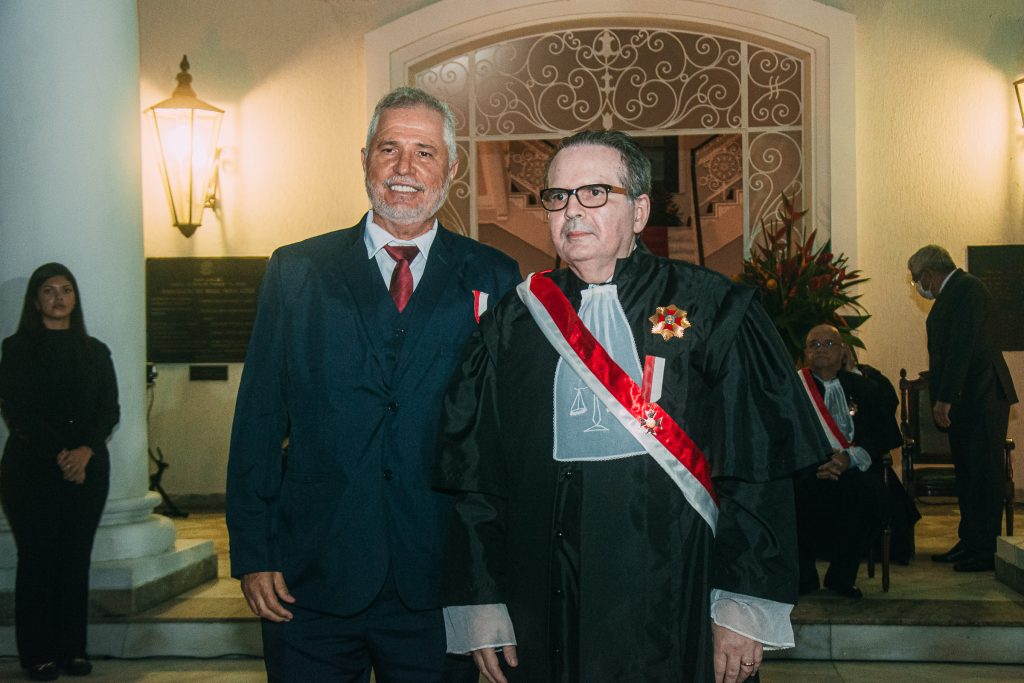 Estevan Castelo Branco E Emmanoel Furtado