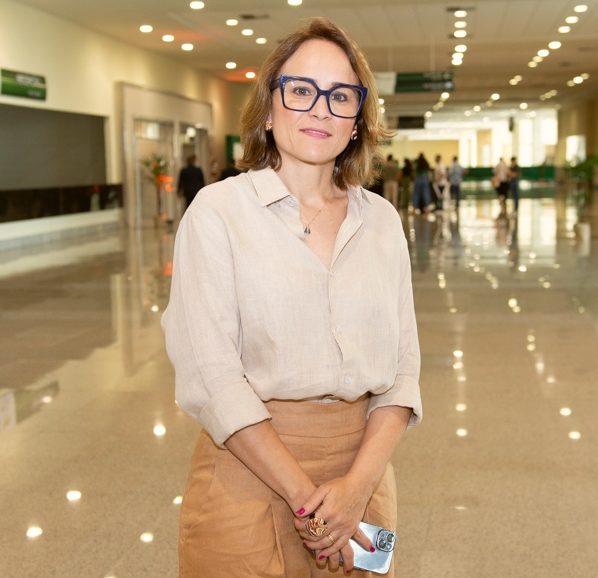 Fernanda Pacobahyba debate ações de educação realizadas no Brasil e Angola Fernanda Pacobahyba debate ações de educação realizadas no Brasil e Angola