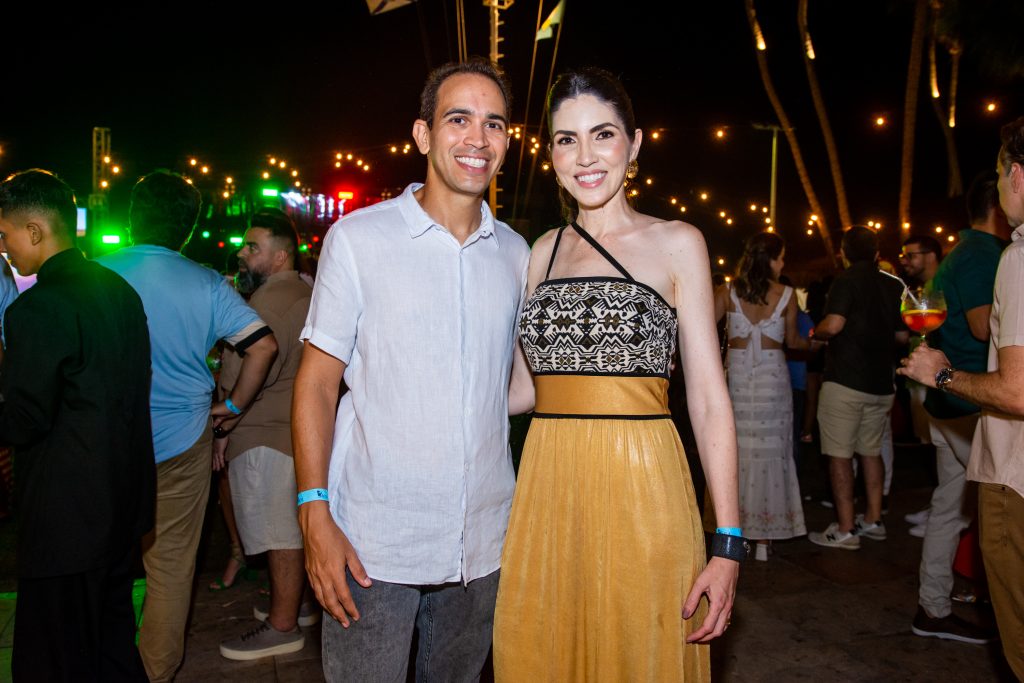 Flávio Vinicius E Suyane Lucena (2)