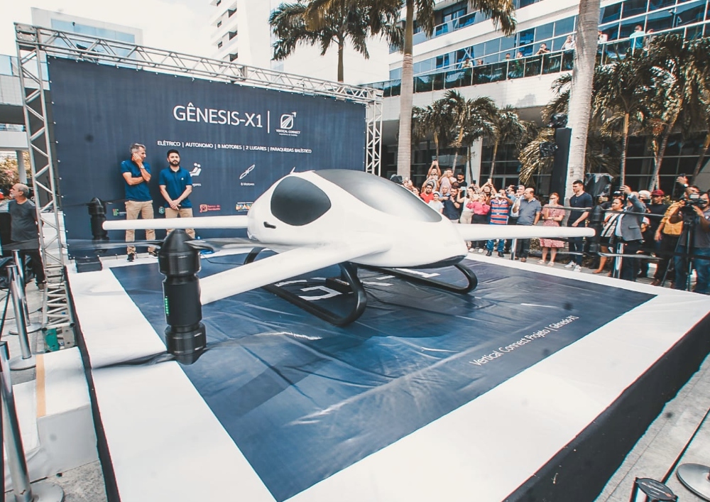 Protótipo do primeiro carro voador do Brasil é apresentado em Fortaleza