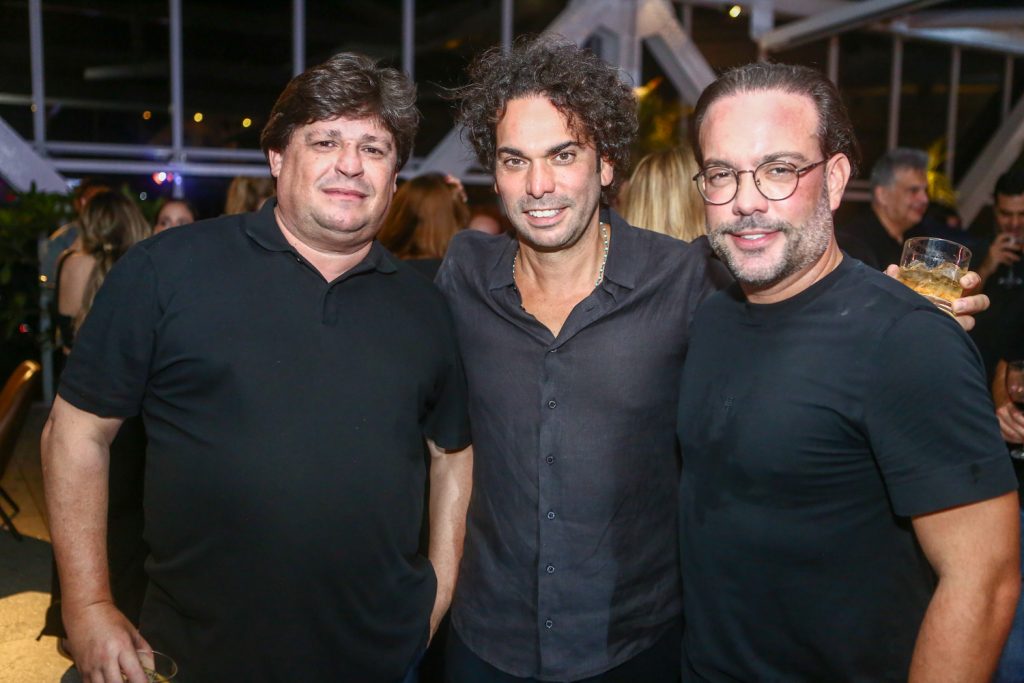 
				George Lima, Cláudio Vale e Ivo Machado 
				