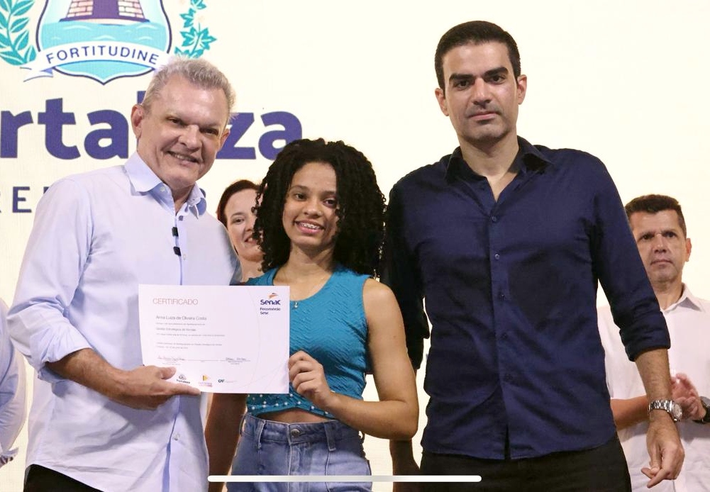 Prefeitura e Senai certificam 2.001 alunos do programa ‘Fortaleza + Futuro’