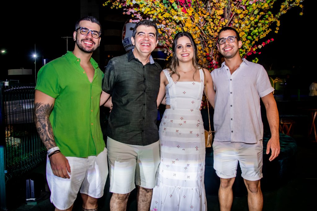 Mateus Mota, Rommel Conrado, Lidiane Martins E Gabriel Mota (3)