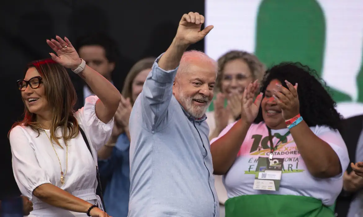 Lula vai passar Réveillon em base militar no Rio de Janeiro