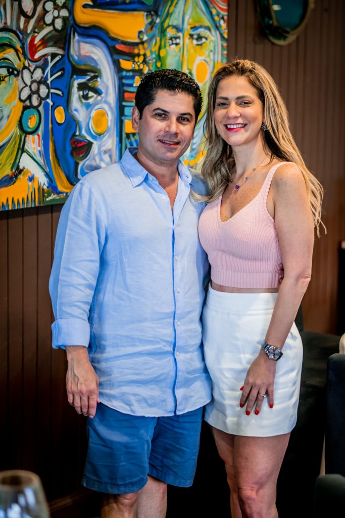 Pompeu Vasconcelos E Mariana Da Fonte