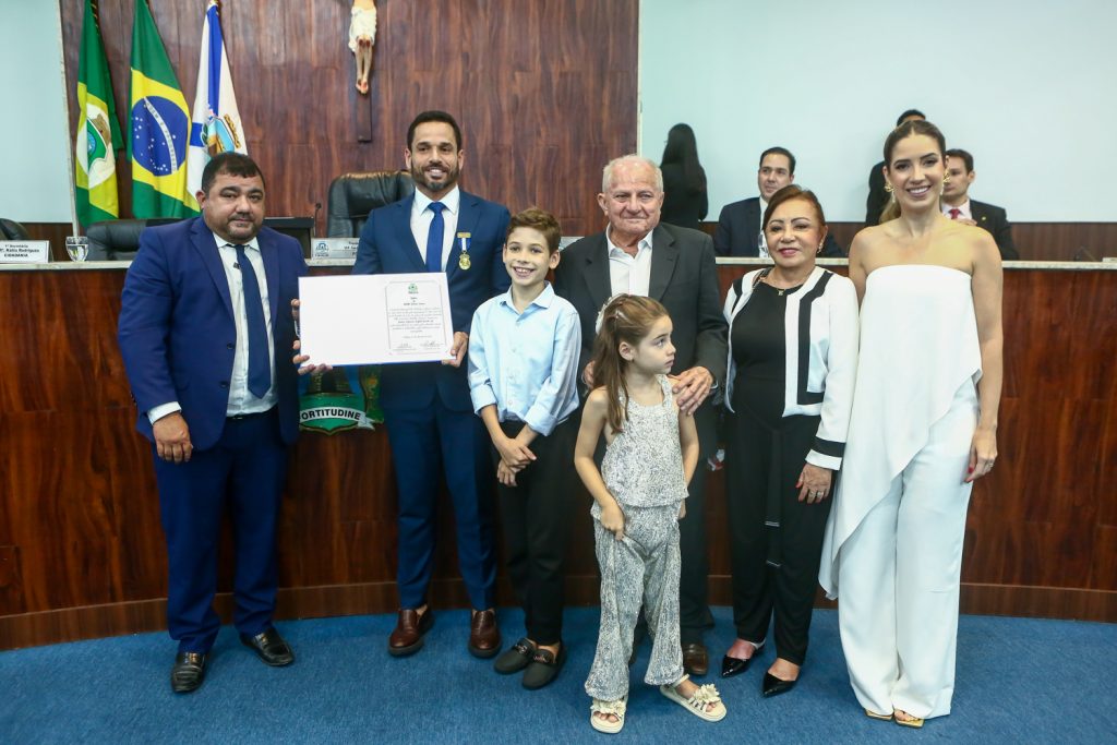 Ramundo Filho, Rafael Sa, Rafa, Edson, Sara, Neuda E Liana Sa (3)