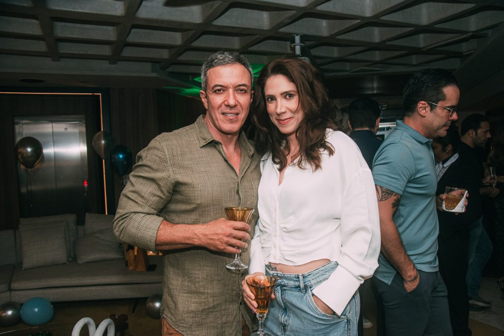 Ronald Feitosa E Carol Mendonca