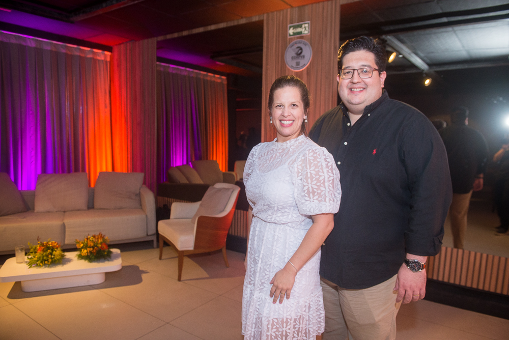 Sara E Yuri Torquato