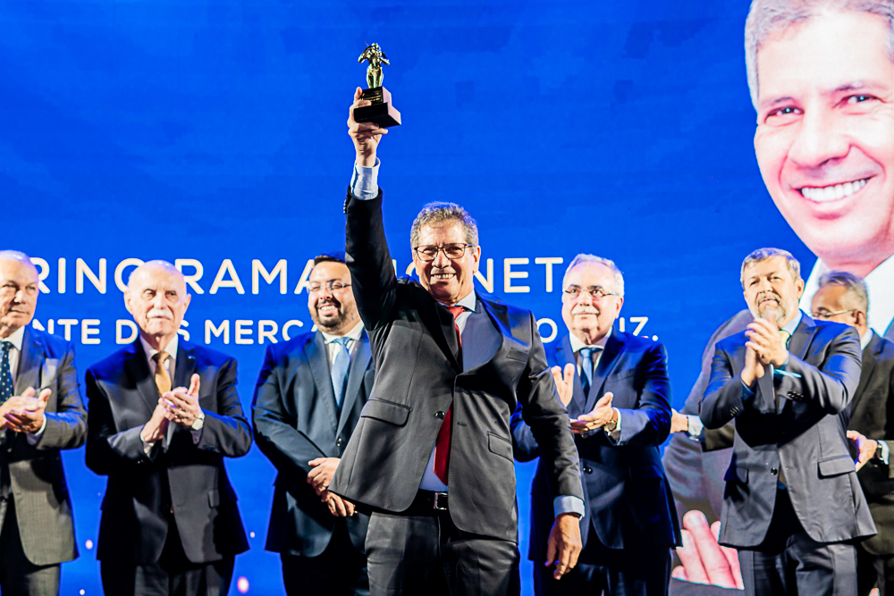 Severino Ramalho Neto recebe Troféu Iracema e é eleito Lojista do Ano pela CDL de Fortaleza