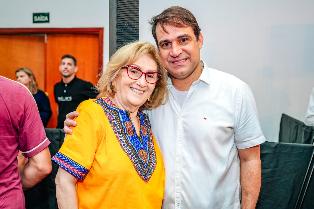 Socorro França E Salmito Filho