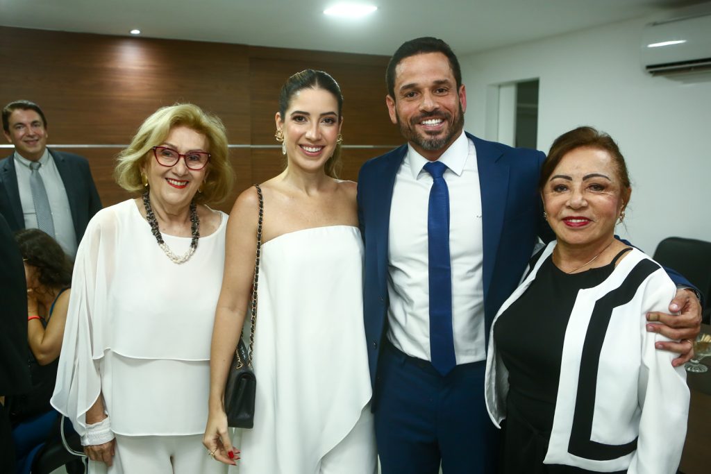 Socorro França, Liana E Rafael Sa E Neuda Duarte (2)