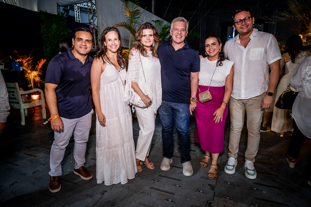 Thiago Holanda, Lara Santiago, Cristine E Ferrucio Feitosa, Renata Benevides E Flávio Lopes