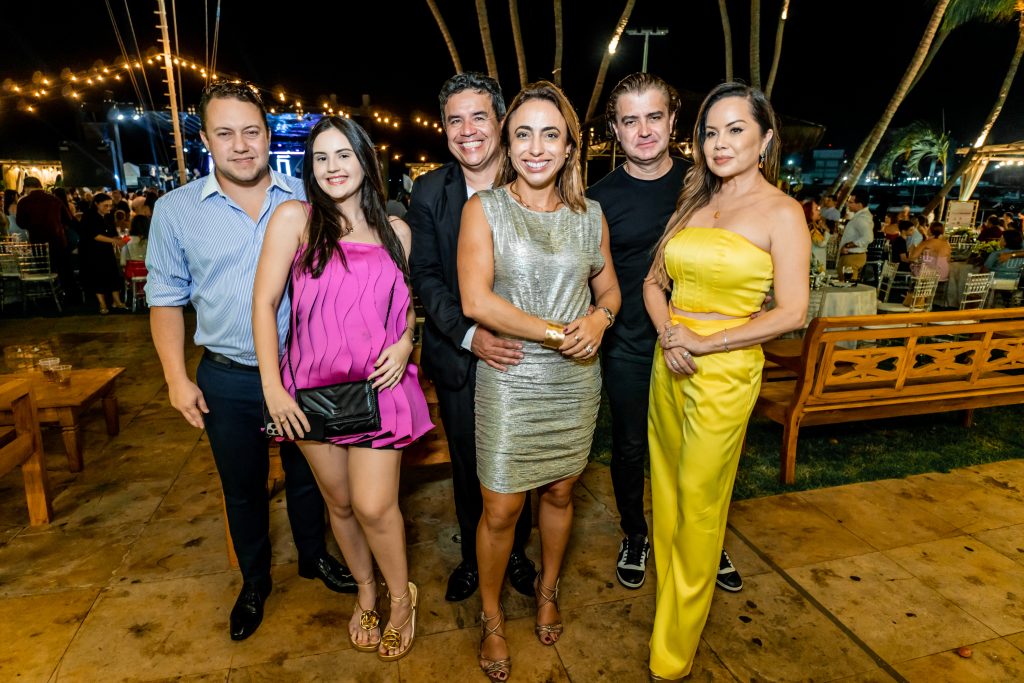 Túlio Magno, Kananda Silveira, Paulo E Mabel Portela, André E Léa Lopes