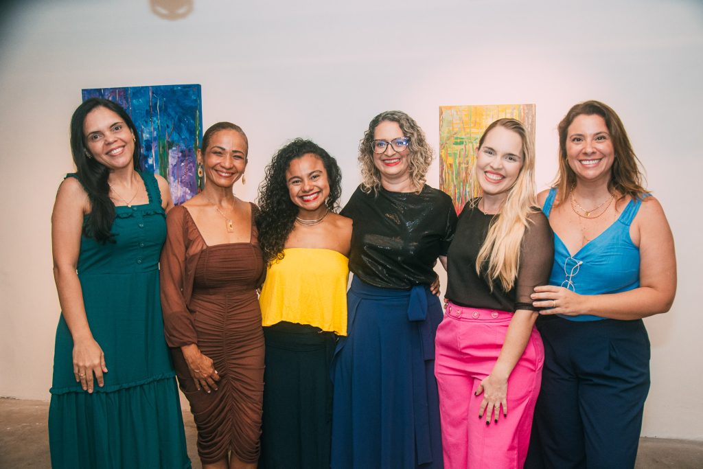 Vanessa Oliveira, Cene Nascimento, Edmara Alves, Cassiane Lopes, Ramona Loccio E Cristiane Oliveira