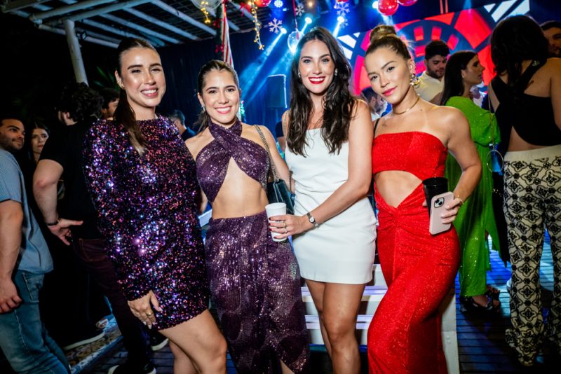 XMAS PARTY - Natal New In agita o Colosso Fortaleza com atrações musicais diferenciadas