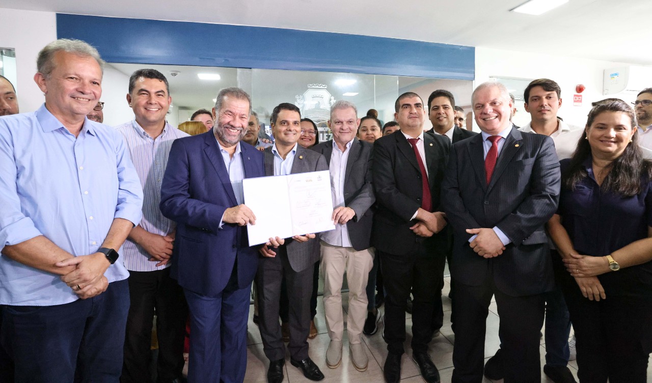 Sarto participa de inauguração de novo ponto de atendimento do INSS na CMFor