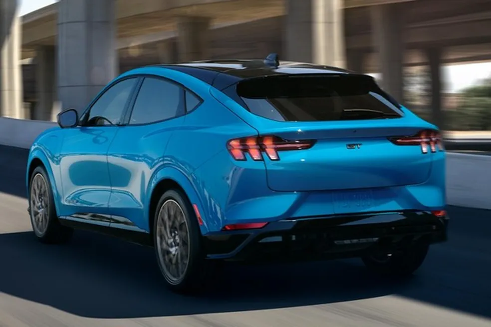 Crasa vai lançar o Mustang Mach-E, mostrar resultados de 2023 e o que espera para o mercado em 2024 Crasa vai lançar o Mustang Mach-E, mostrar resultados de 2023 e o que espera para o mercado em 2024