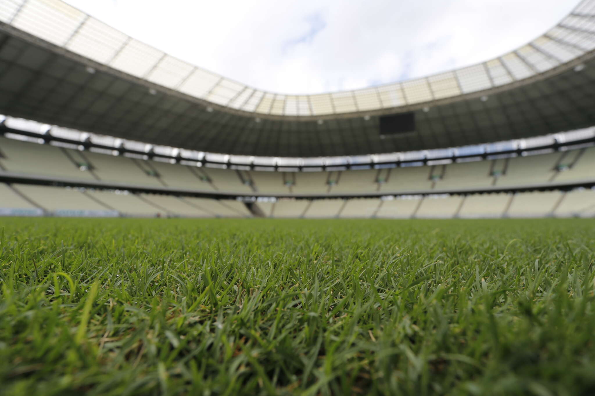 TVC firma parceria com a Federação Cearense de Futebol e vai transmitir jogos das Séries A e B do Campeonato Cearense