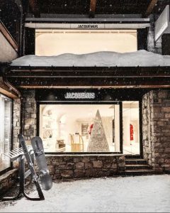 A Loja De Simon Porte Jacquemus Em Courchevel Credito Jacquemus Divulgacao
