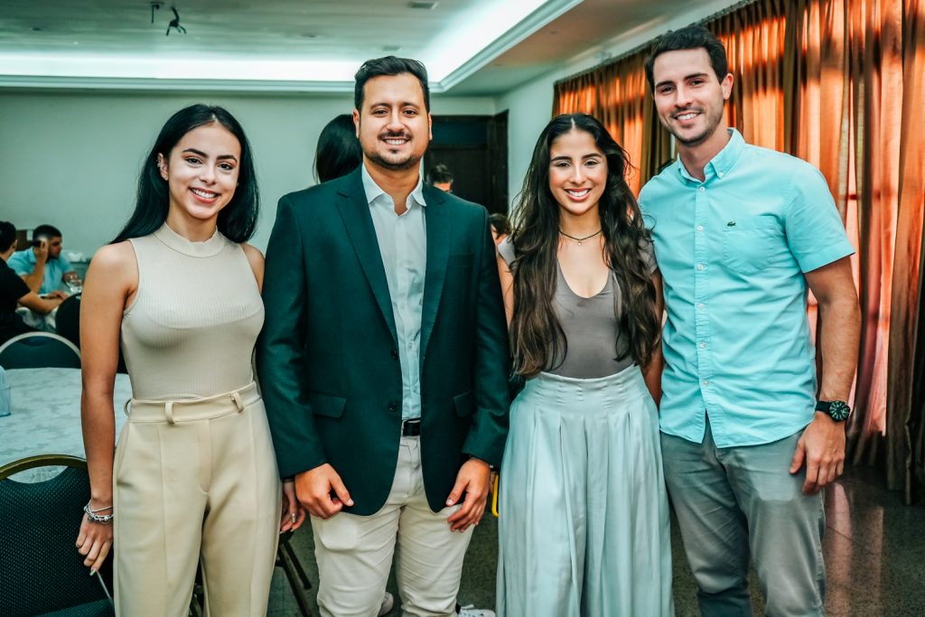 Amanda Albuquerque, Lucas Melo, Victoria Albuquerque E Rafael Pamplona