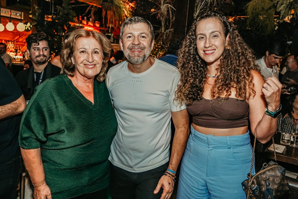 Anete De Castro, Elcio Batista E Sasha Reeves