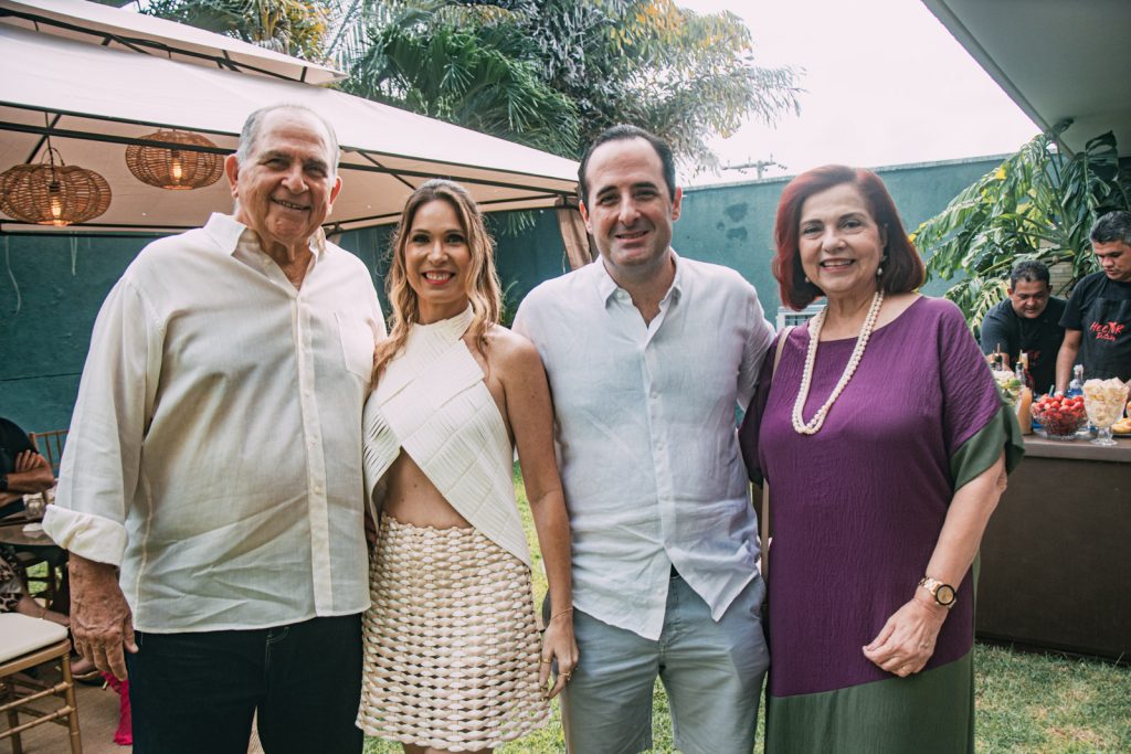Antonio Fiuza, Fabia Carneiro, Leonardo Carneiro E Ceris