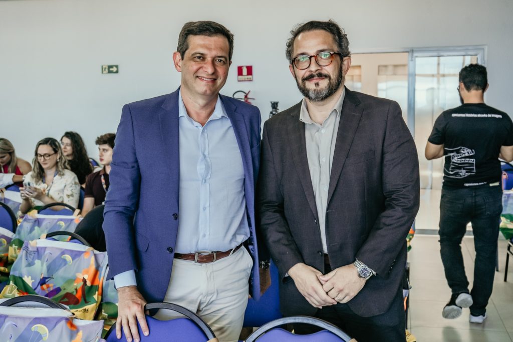 Aroudo Araujo E Rodrigo Viriato