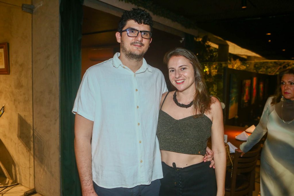 Artur Aires E Carolina Teles