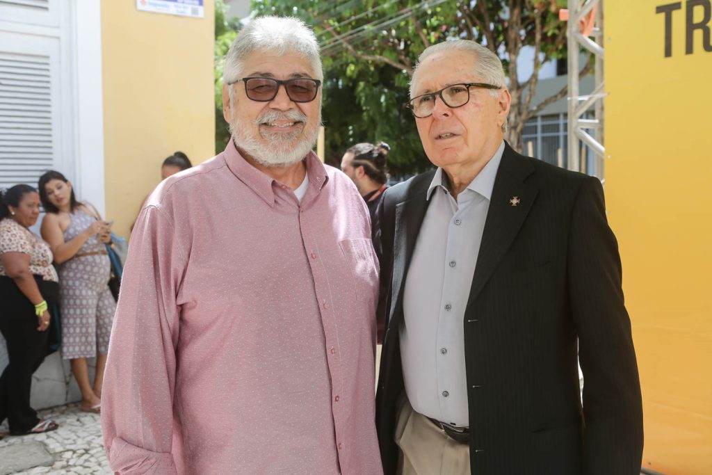 Barros Alves E Julio Lima Verde